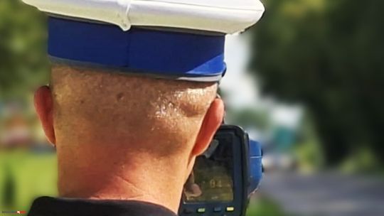 107 km/h w terenie zabudowanym. Gdańszczanin stracił prawo jazdy w Lubieszynie