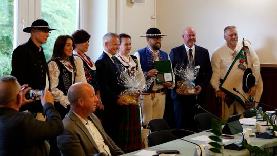 20 lat przyjaźni Kaszub i Podhala. Powiat Nowotarski z prestiżowym wyróżnieniem