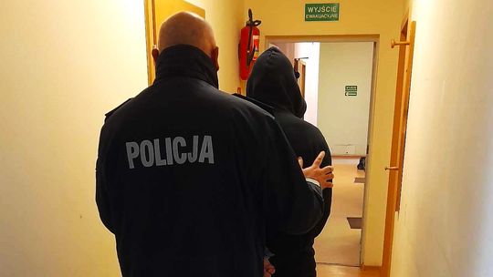 20-latek z Kościerzyny zatrzymany za pobicie i kradzież telefonu