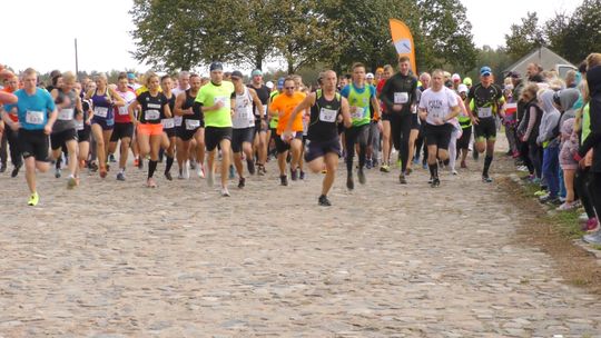 Będomin. XXXVI Bieg Mazurka Dąbrowskiego