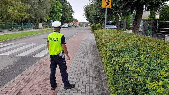 Bezpieczny początek roku szkolnego: Policja w Kościerzynie wzmacnia kontrole