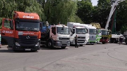 Ciężkie pojazdy w Ogródku Jordanowskim Ciężkie pojazdy w Ogródku Jordanowskim