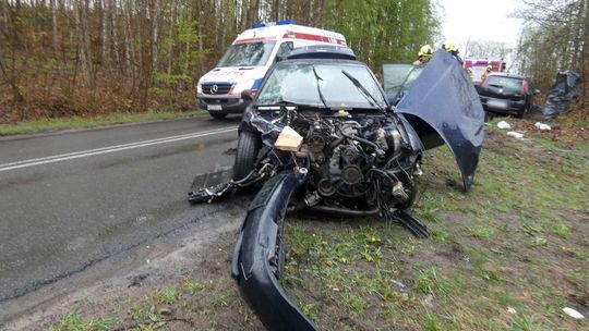 Czołowe zderzenie w Dziemianach