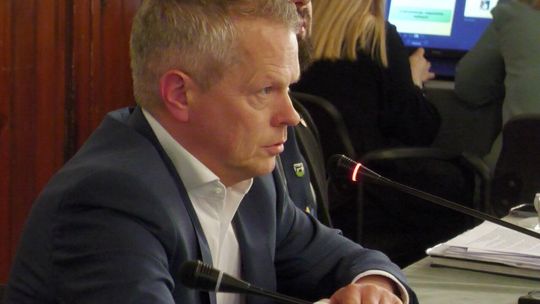 Czy Marcin Modrzejewski straci mandat? Burza wokół dotacji z PUP dla firmy przewodniczącego
