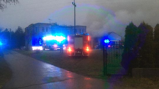 Dramatyczne popołudnie strażaków – dwa pożary jednocześnie!