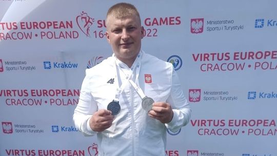 Dwa srebrne medale dla Łukasza Walczaka