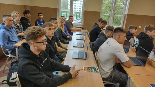 EkoPracownia Odnawialnych Źródeł Energii w Kościerzynie: Inwestycja w Przyszłość Ekologiczną