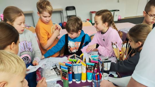 Eksperymenty, sztuka i pasja – wyjątkowy projekt uczniów z Kościerzyny!