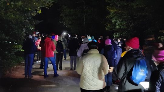 Ekstremalna Droga Różańcowa w Dziemianach: 100-lecie Parafii zjednoczyło pątników z 74 miejscowości