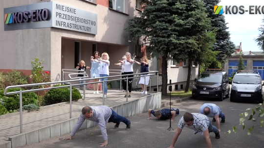 #Gaszynchallenge. KOS- EKO pompuje dla Olusia z Czarnej Wody