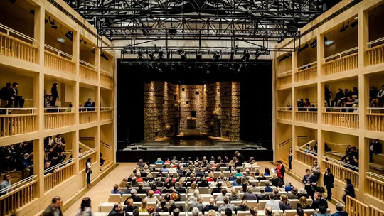 Gdański Teatr Szekspirowski – miejsce artystycznej przyjemności