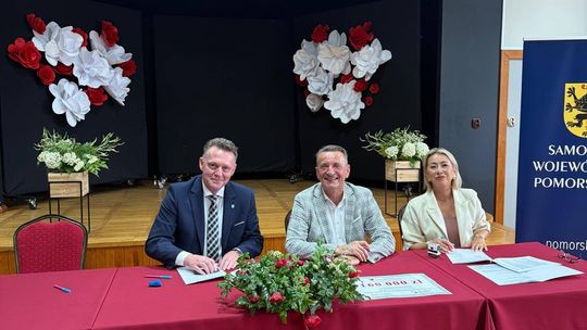 Gmina Dziemiany z kolejnym dofinansowaniem – lepsza droga w Dębinie!