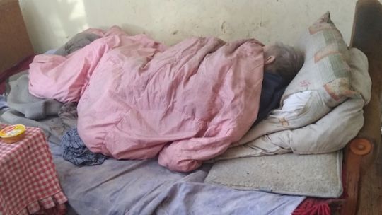 Gmina Kościerzyna. Szybka interwencja pracowników socjalnych uratowała mieszkańca wsi Sarnowy