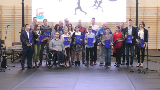 Gmina nagrodziła najlepszych sportowców