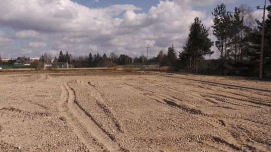 Gmina. Powstają boiska sportowe