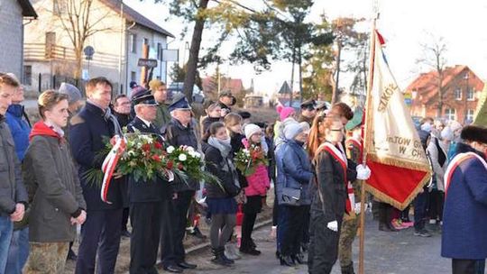 Harcerze uczcili rocznicę boju o Zielony Pałac w Męcikale