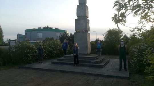 Harcerze upamiętnili bohaterów boju pod Łubianą