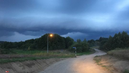 IMGW ostrzega: burze 2. stopnia w powiecie kościerskim już od dzisiejszego wieczoru