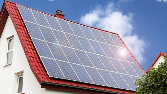 Instalacje fotowoltaiczne – ile kosztują? Czy są opłacalne?