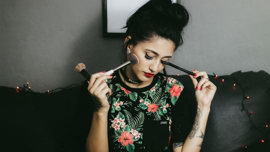 Jak skutecznie dbać o skórę twarzy?