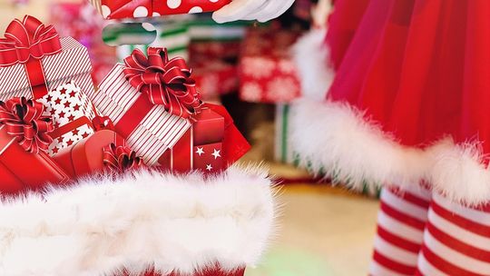 Jak zapakować prezent na święta, żeby zrobił efekt WOW?