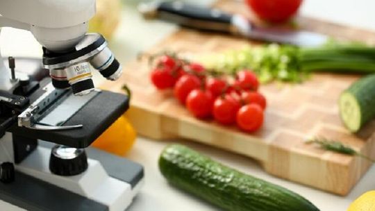 Jakie metody stosowane są przy ocenie jakości żywności?