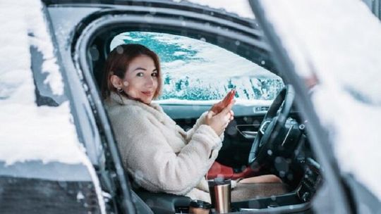 Klimatyzacja postojowa - jak działa i jakie ma zalety?