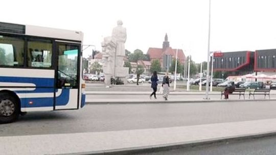 Kłopotliwa przeprowadzka PKS