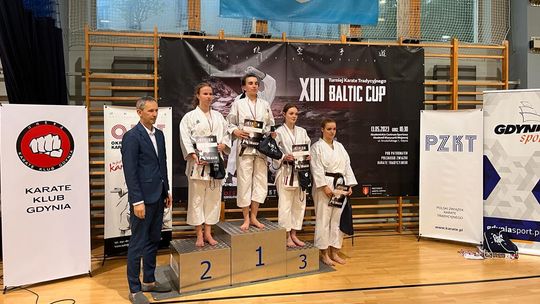 Kolejne medale kościerskich karateków