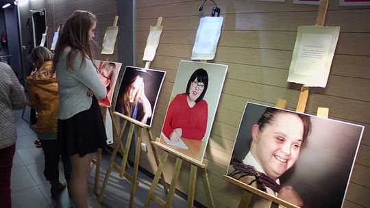 Kolorowe skarpetki - otwarcie wystawy