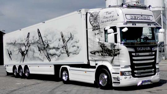 Kościerska ciężarówka sensacją europejskich dróg!