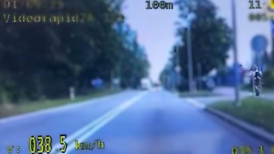 Kościerska policja zatrzymała 14-latka na hulajnodze. Pędził prawie 40 km/h po ścieżce rowerowej
