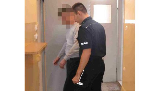 Kościerzyna: dwa pościgi za pijanymi kierowcami