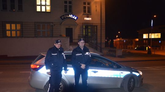 Kościerzyna. Dzielnicowi uratowali życie 32-latkowi