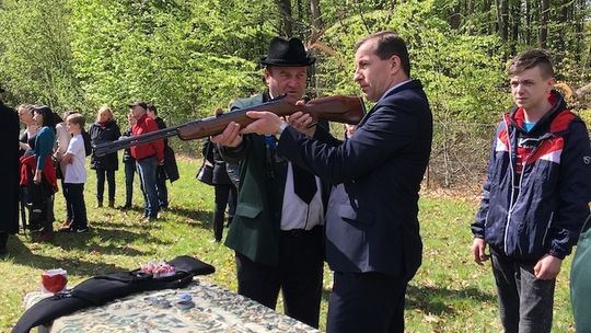 Kościerzyna. Majówka z Bractwem Kurkowym