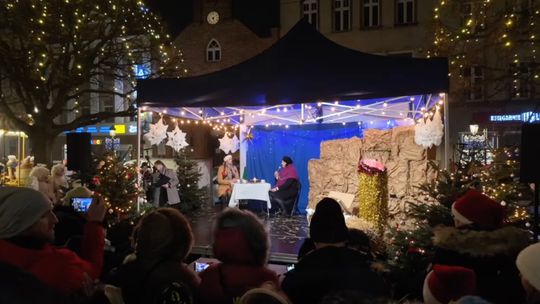 Kościerzyna szykuje pierwszy świąteczny weekend w tym roku! Kościerzyna szykuje pierwszy świąteczny weekend w tym roku!