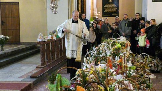 Kościerzyna. Tradycyjne święcenie pokarmów