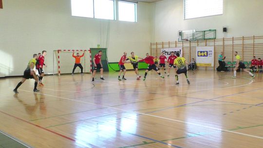 Kościerzyna. Turniej piłki ręcznej zakończony. Sokół ostatni w końcowej klasyfikacji