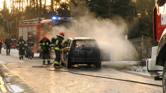 Kościerzyna. Zapalił się samochód