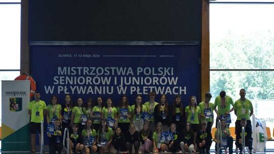 KS Aqua Sport dominuje na Mistrzostwach Polski w Pływaniu w Płetwach!