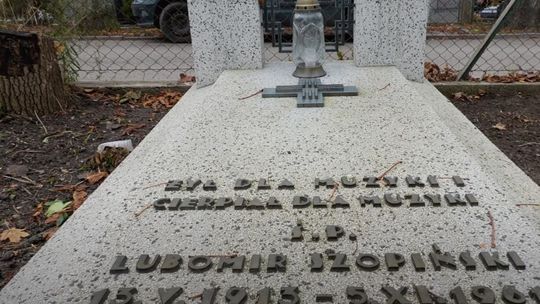 Kwesta w Kościerzynie: Pomóż odnowić zabytkowe nagrobki!