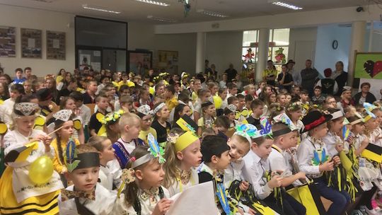 Łubiana. Szkolne obchody Dnia Jedności Kaszubów