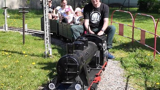 Majówka w Kościerskiej Parowozowni: Atrakcje dla całych rodzin!