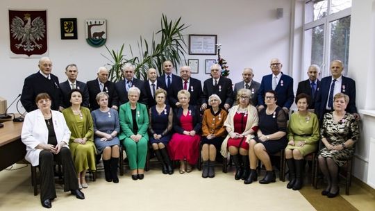 Medale dla długoletnich małżonków