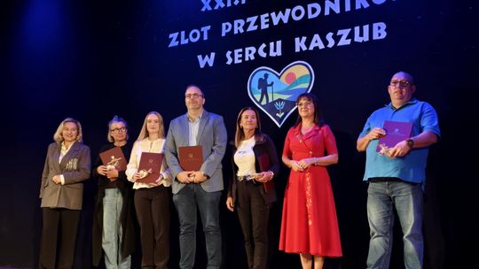 Medale i dyplomy marszałka Pomorskiego wręczone w Kościerzynie za promocję regionu