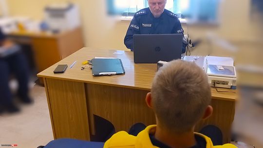 Metaamfetamina w mieszkaniu 20-latka. Policjanci z Dziemian zatrzymali mężczyznę