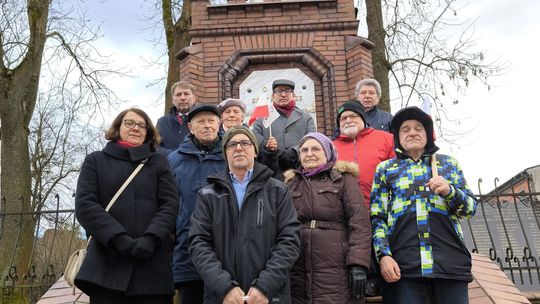Mieszkańcy oddali cześć bohaterom w Dniu Pamięci Żołnierzy Wyklętych