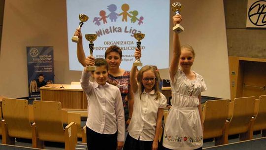 Mistrzynie Polski w czytelnictwie są z Kalisza