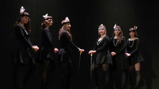 Młode talenty przeniosły widzów do starego kina