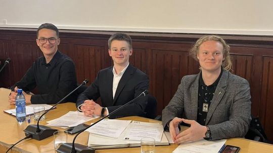 Młodzieżowa Rada Powiatu Kościerskiego – zgłoś się i miej wpływ na przyszłość!